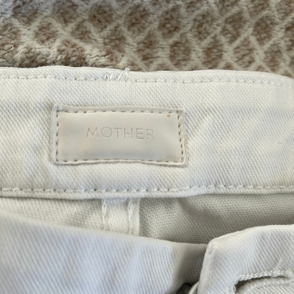 MOTHER a looker crop white jeans 26